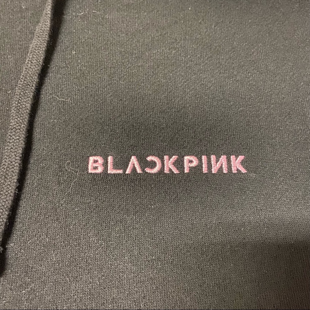 SOLD! KPOP BLACKPINK Rose Black Pullover Hoodie Size S - Picture 5 of 10